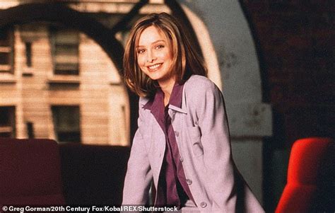  Ally McBeal - Luật sư sắc sảo, tình yêu đầy rẫy chông gai!